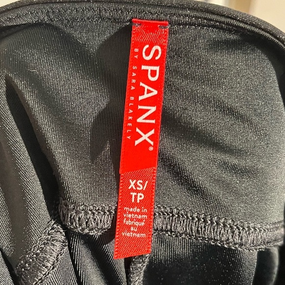 Spanx Faux Leather Legging, Black Moto - Picture 4 of 4